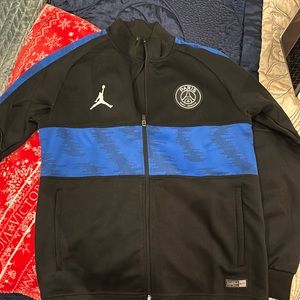 PSG track jacket, men’s small, has been worn only once, perfect condition
